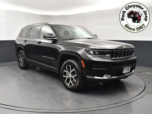 Used 2025 Jeep Grand Cherokee L Limited image 1
