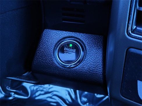 Used 2019 Ford Expedition XLT w/ Equipment Group 201A image 15