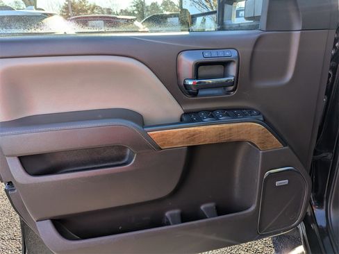 Used 2015 Chevrolet Silverado 2500 LTZ w/ Duramax Plus Package image 19