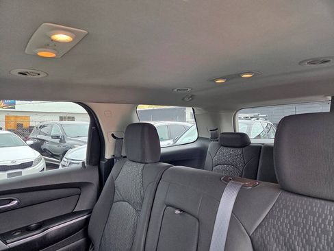 Used 2012 GMC Acadia SLE FWD image 27