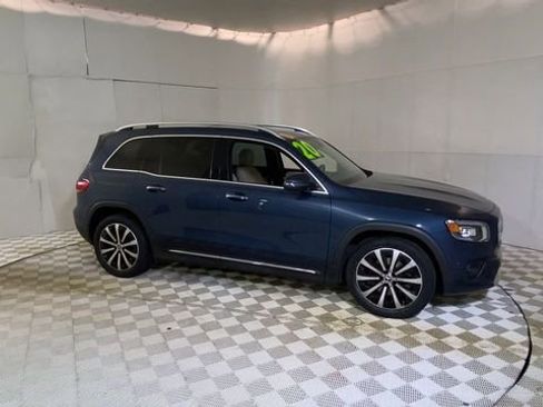 Used 2020 Mercedes-Benz GLB 250 4MATIC image 4