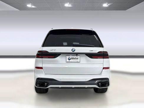New 2026 BMW X7 xDrive40i w/ M Sport Package AWD/4WD image 10