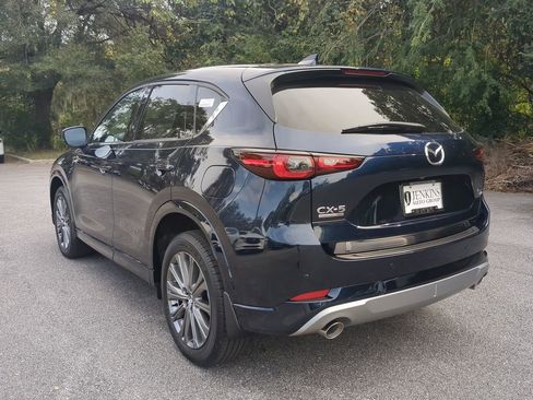 New 2025 MAZDA CX-5 Signature image 5
