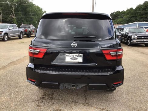 Used 2023 Nissan Armada SL w/ Midnight Edition Package RWD image 9