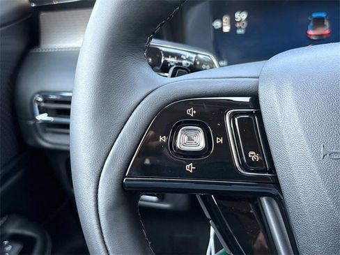 New 2025 Lincoln Corsair Grand Touring image 25