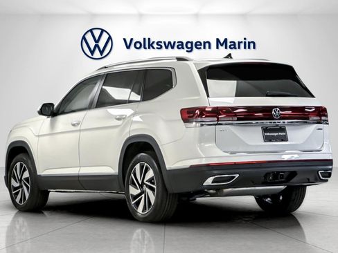 New 2026 Volkswagen Atlas SEL image 3