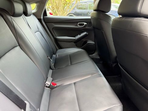 Used 2023 Acura Integra image 8