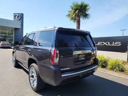 Used 2016 GMC Yukon Denali w/ Open Road Package AWD/4WD image 3