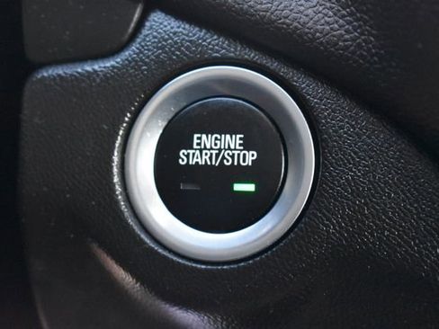 Certified 2024 Chevrolet Equinox LT w/ LPO, Floor Liner Package image 29