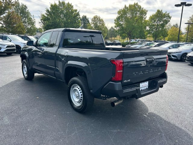 Used 2025 Toyota Tacoma SR AWD/4WD image 6