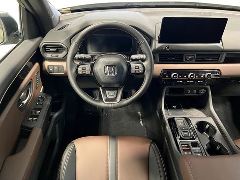 Used 2026 Honda Pilot TrailSport image 27