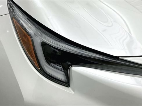 Used 2024 Toyota Corolla SE image 30