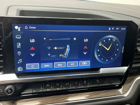 Certified 2022 Chevrolet Silverado 1500 RST AWD/4WD image 22