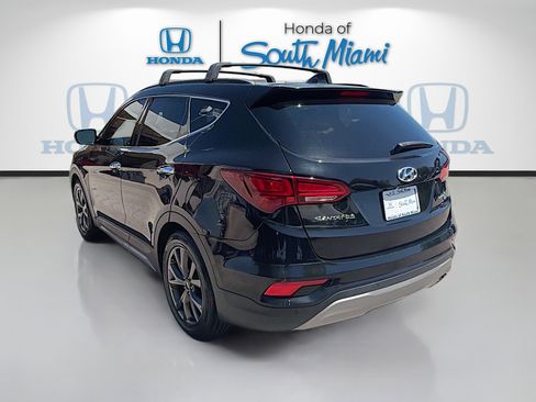 Used 2018 Hyundai Santa Fe Sport image 5