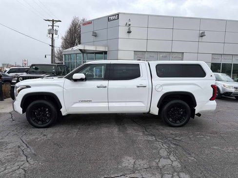 Used 2022 Toyota Tundra Limited w/ TRD Off-Road Package image 2