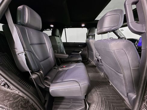 Used 2023 Toyota Sequoia Platinum image 31