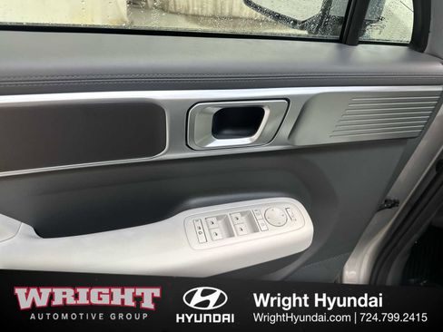 New 2026 Hyundai Santa Fe SE image 11