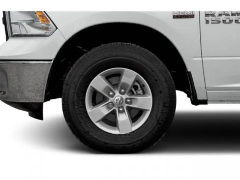 Used 2024 RAM 1500 Classic SLT AWD/4WD image 14