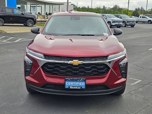 Certified 2024 Chevrolet Trax LS FWD image 9