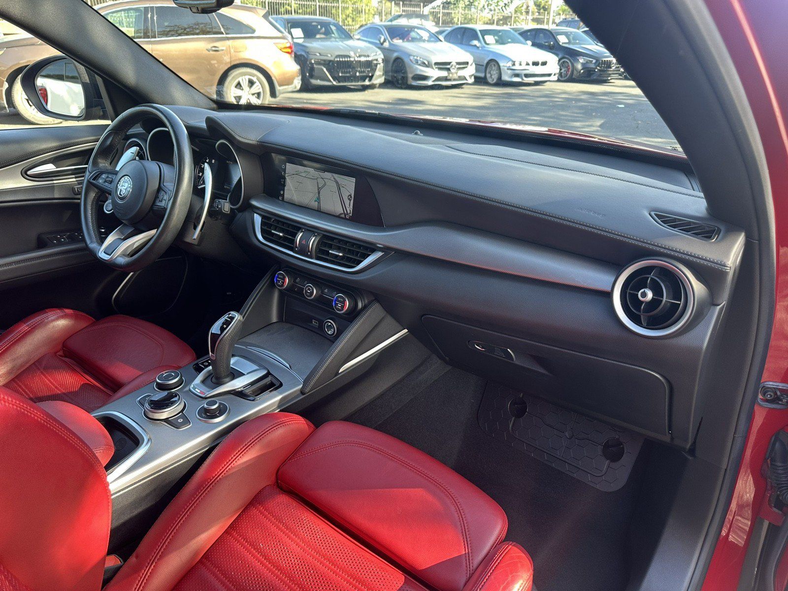 Used 2022 Alfa Romeo Stelvio Veloce AWD/4WD image 21
