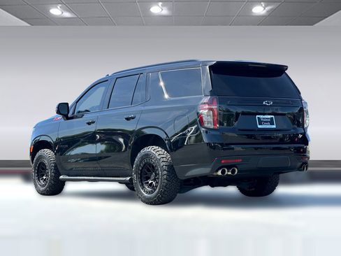 Used 2023 Chevrolet Tahoe Z71 w/ Z71 Off-Road Package AWD/4WD image 3