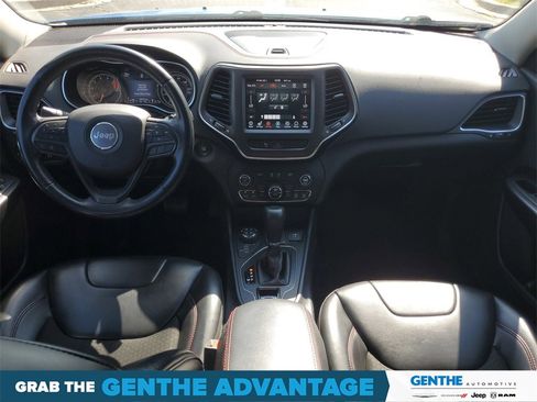 Used 2020 Jeep Cherokee Trailhawk w/ Cold Weather Group image 24