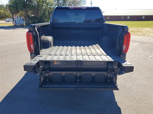 Used 2023 GMC Sierra 1500 SLT w/ SLT Premium Package image 30