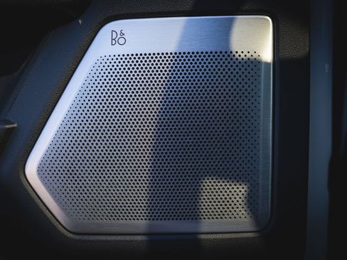 Certified 2022 Ford F150 Lariat w/ Equipment Group 502A High image 25