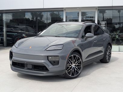 New 2025 Porsche Macan 4S Electric