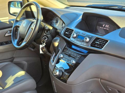 Used 2012 Honda Odyssey EX-L image 17