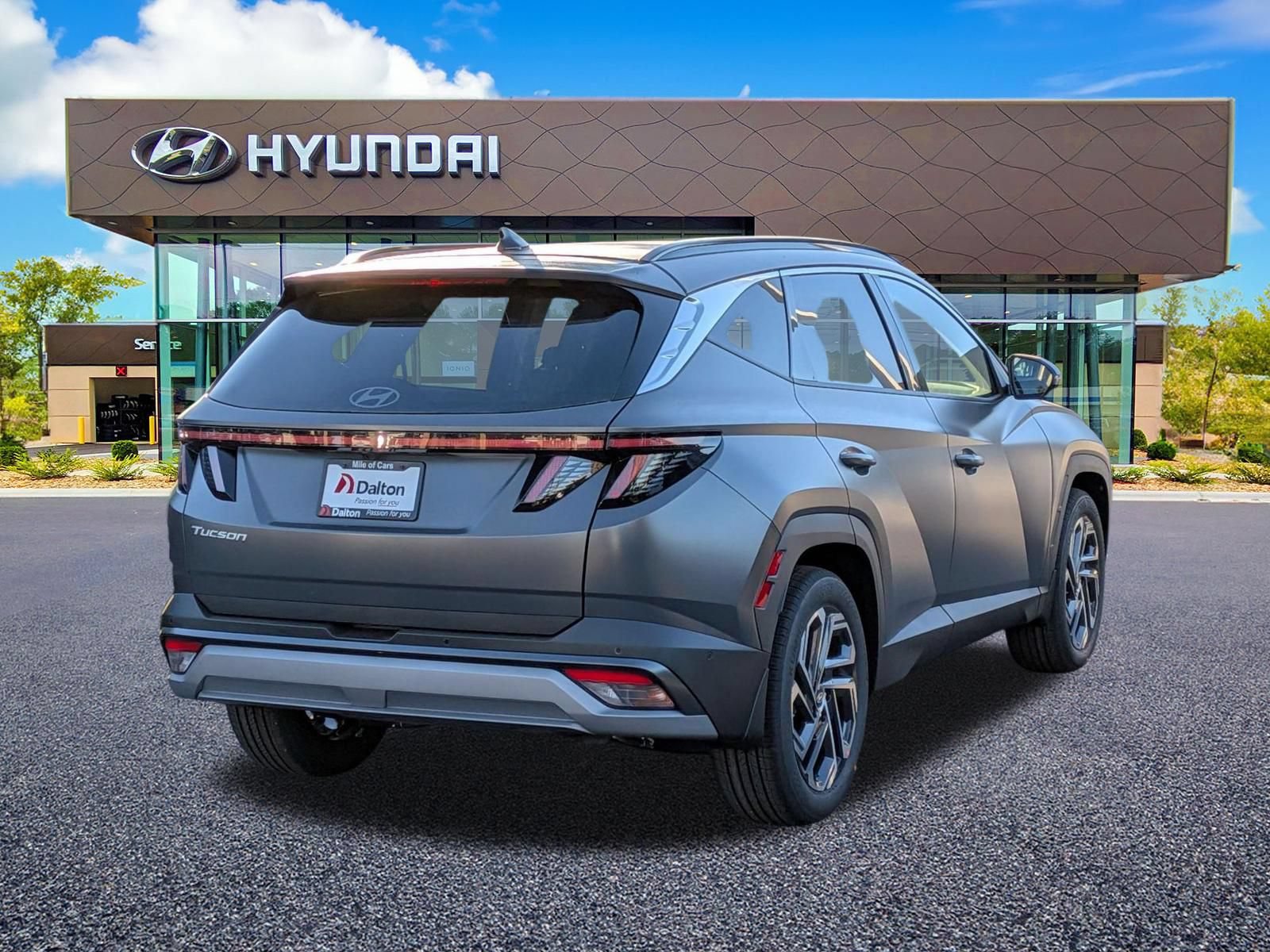 New 2026 Hyundai Tucson Limited FWD image 4
