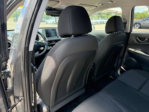 Used 2022 Hyundai Kona SEL FWD image 23