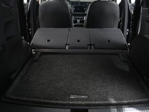 Used 2022 Volkswagen Tiguan SE R-Line image 73