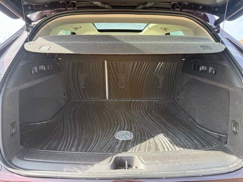 Used 2023 Buick Envision Avenir FWD image 18