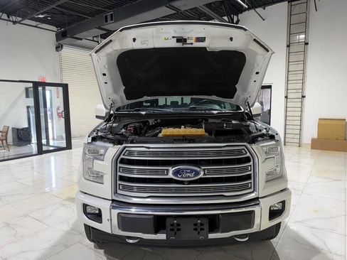 Used 2017 Ford F150 Limited w/ Trailer Tow Package image 6