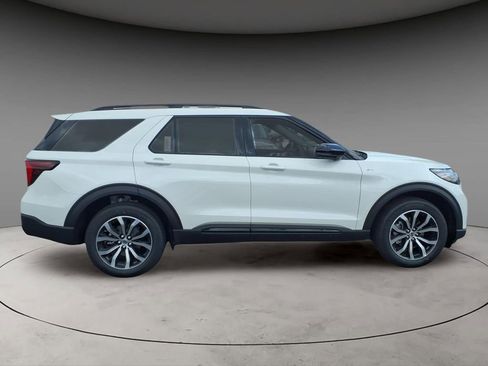 New 2026 Ford Explorer ST-Line AWD/4WD image 10