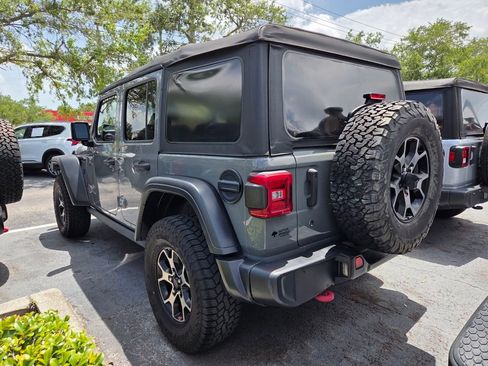Used 2018 Jeep Wrangler Unlimited Rubicon AWD/4WD image 4