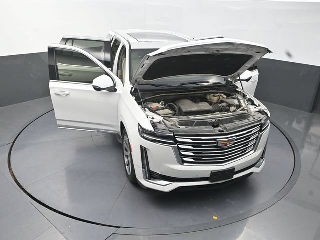 Used 2021 Cadillac Escalade Premium Luxury Platinum AWD/4WD image 33