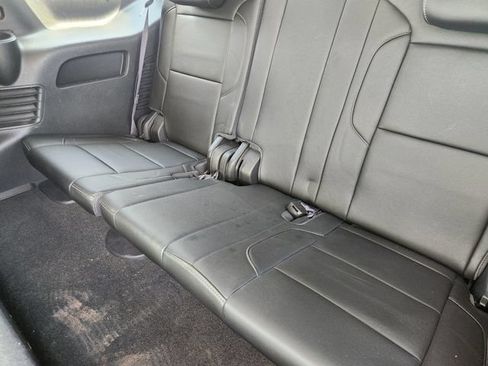 Used 2016 Chevrolet Tahoe LT RWD image 32