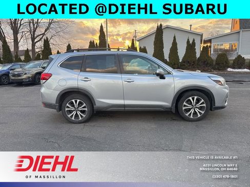 Used 2020 Subaru Forester Limited w/ Popular Package #3 image 5