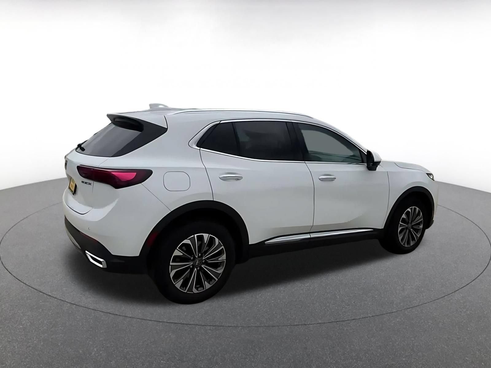 Used 2024 Buick Envision Preferred AWD/4WD image 13