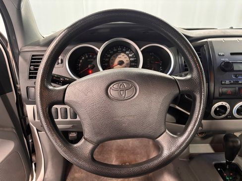 Used 2008 Toyota Tacoma 2WD Regular Cab image 12