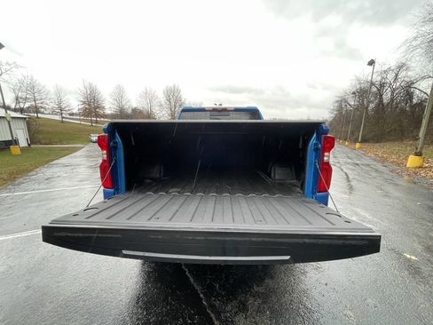 Used 2023 Chevrolet Silverado 1500 ZR2 w/ Technology Package image 21