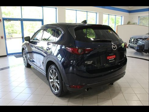 Used 2019 MAZDA CX-5 Signature AWD/4WD image 7