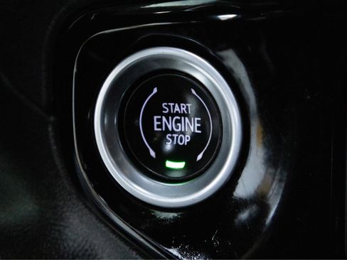 Used 2022 GMC Sierra 1500 SLT w/ SLT Premium Package AWD/4WD image 19