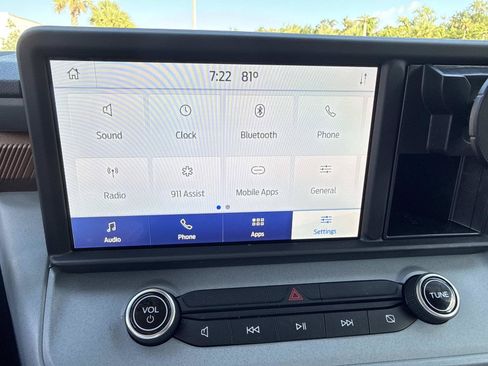 Used 2022 Ford Maverick Lariat w/ Lariat Luxury Package FWD image 23