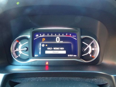 Used 2024 Honda Passport EX-L image 32