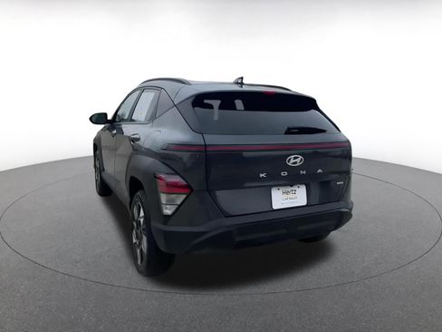 Used 2025 Hyundai Kona SEL image 11