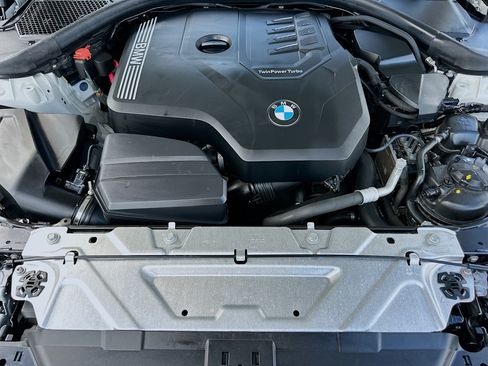 Used 2022 BMW 330i Sedan w/ Convenience Package RWD image 32