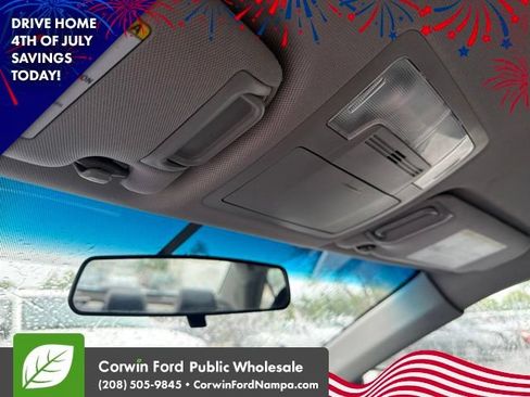 Used 2016 Toyota Camry SE FWD image 17